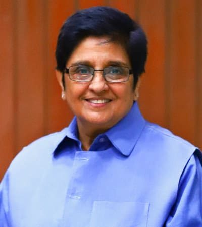 18. Dr._Kiran_Bedi IPS Officer-Spectrum Team_400x450