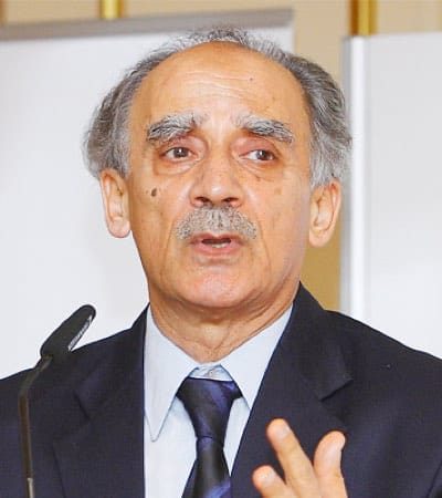 Arun Shourie Indian Economist-Spectrum Team_400x450